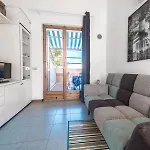 Marina Apartment *