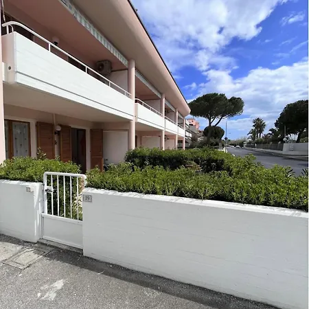 Marina Apartment